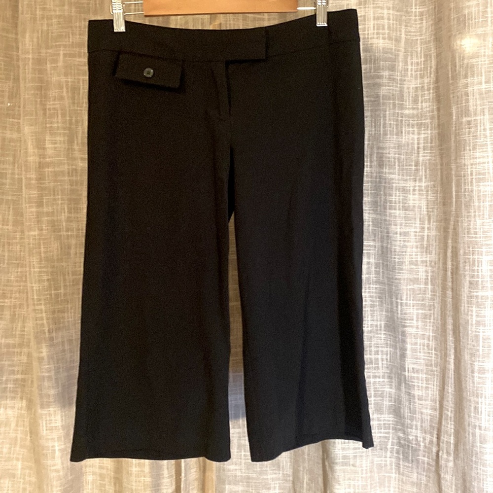 Lots of Love By Speechless Women’s Dress Knee Length Slacks. Size 9 in Black
